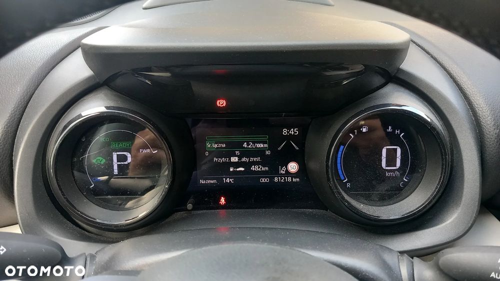 Toyota Yaris - 8