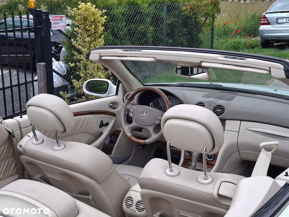Mercedes-Benz CLK 500 Elegance - 24
