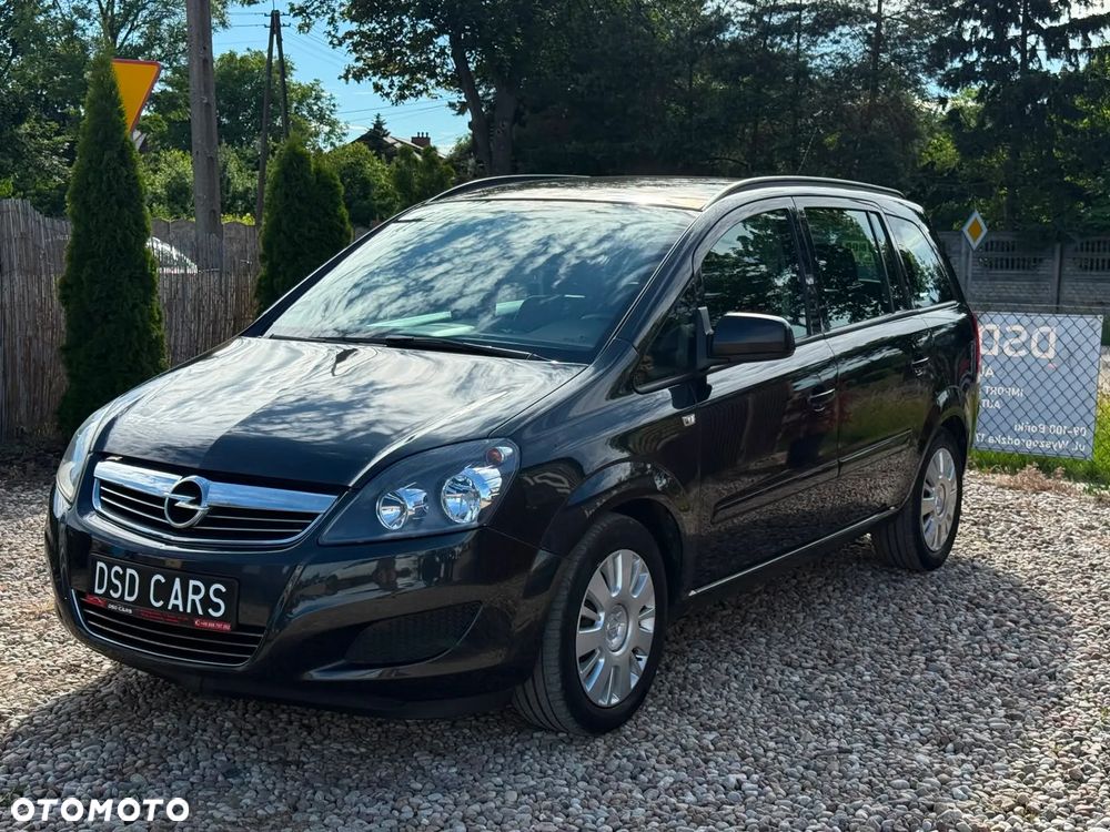 Opel Zafira 1.8 Family Plus - 2