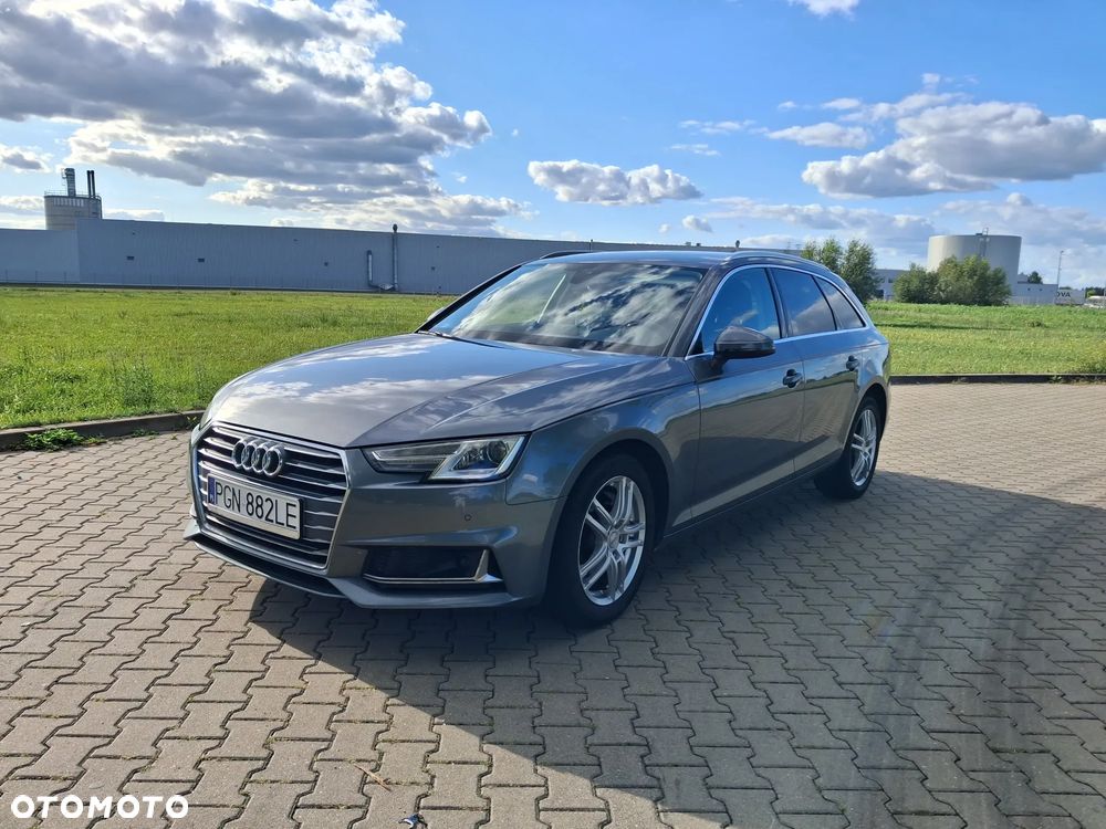 Audi A4 Avant 40 TDI S tronic - 1