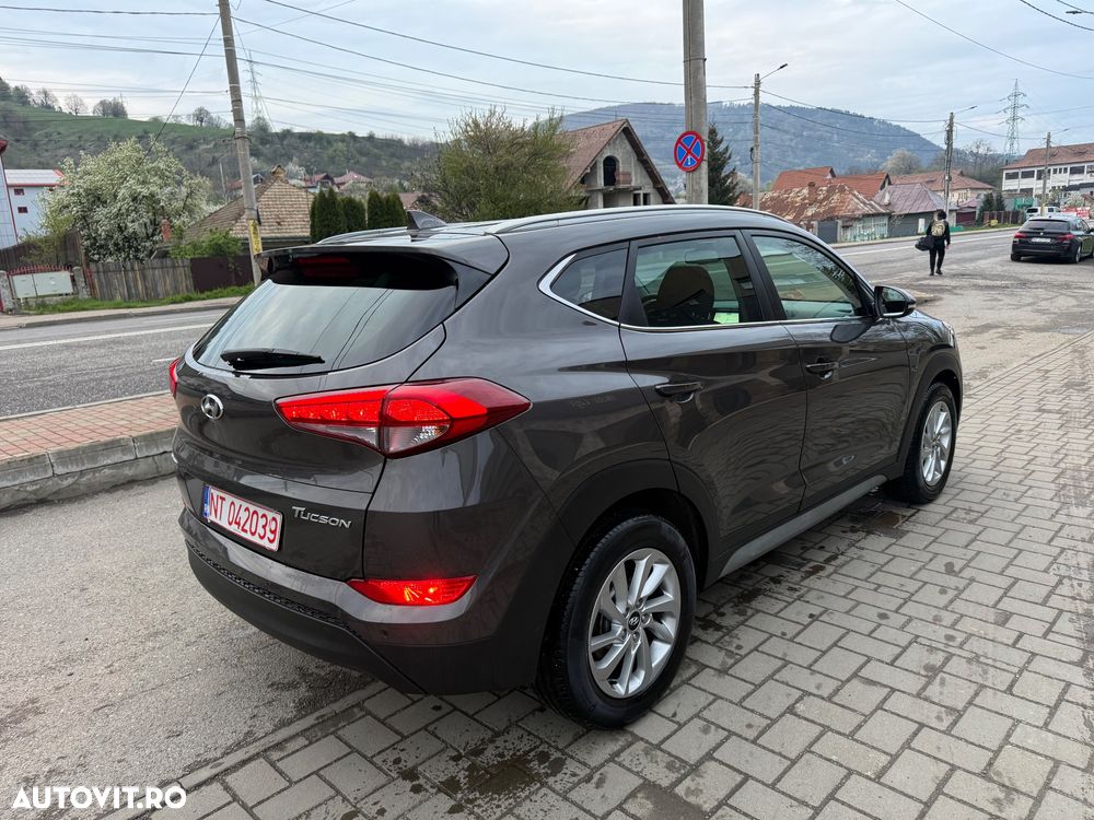 Hyundai Tucson blue 1.7 CRDi 2WD DCT Style - 4