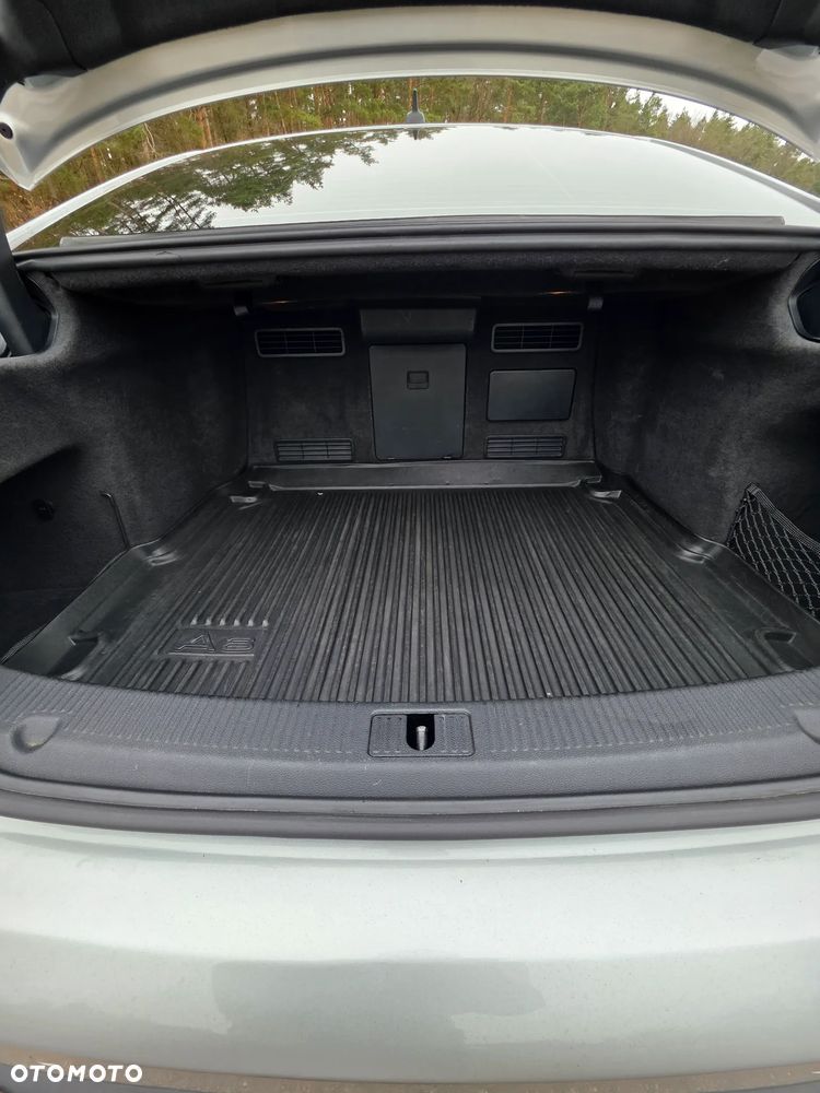 Audi A8 4.2 TDI Quattro - 9