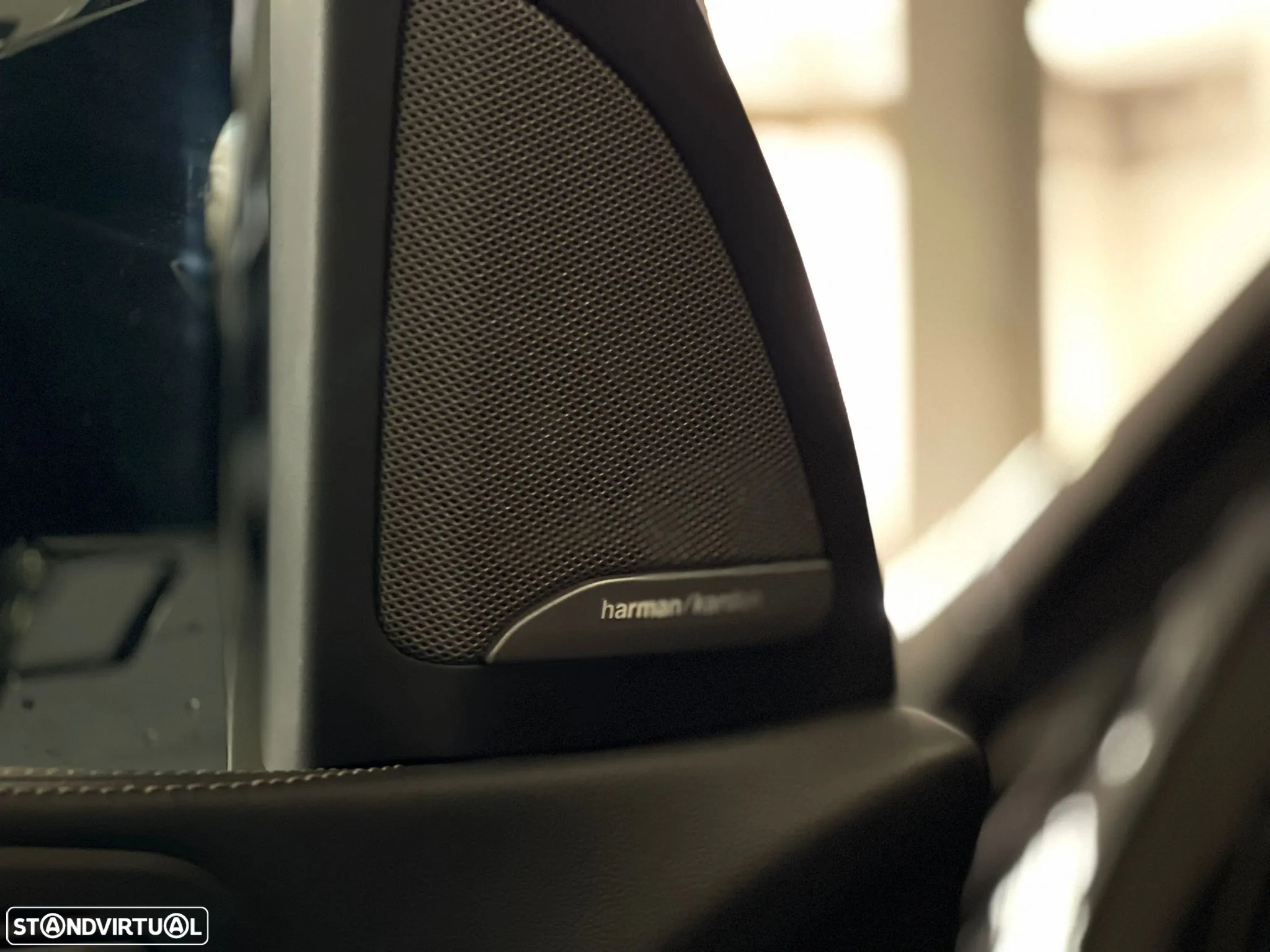 BMW X7 M M60i - 21