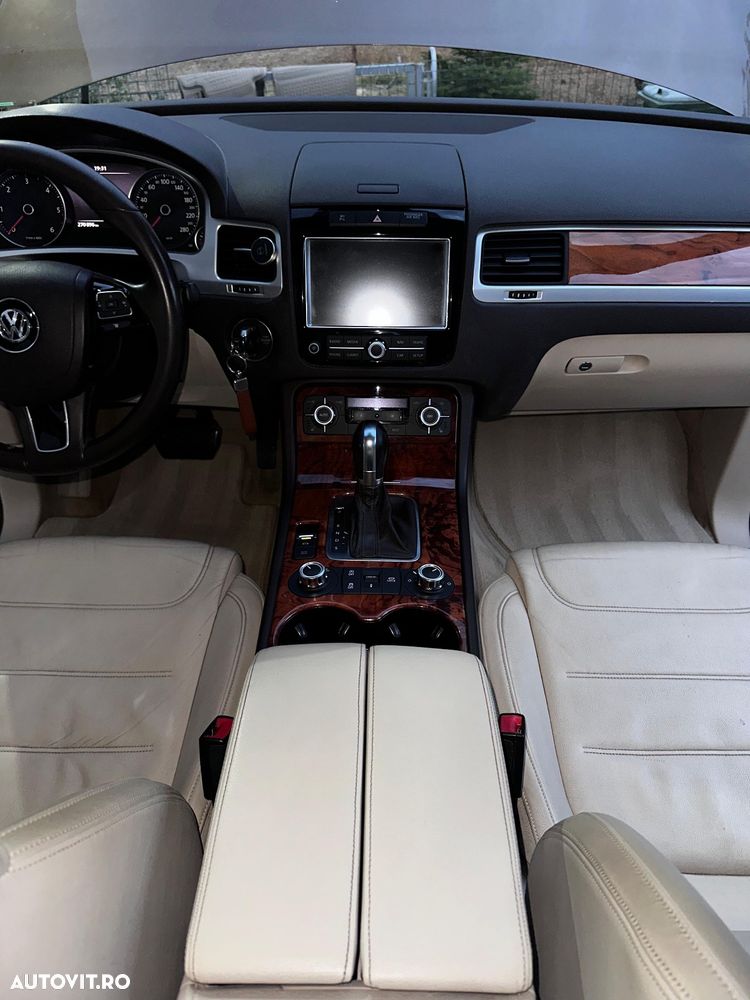 Volkswagen Touareg - 20