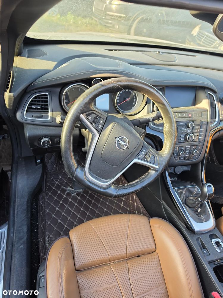 Opel Cascada 2.0 CDTI ecoFLEX Start/Stop Active - 11