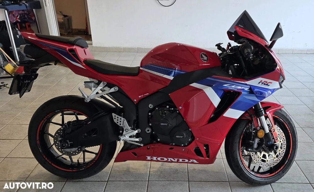 Honda CBR 600RR - 5