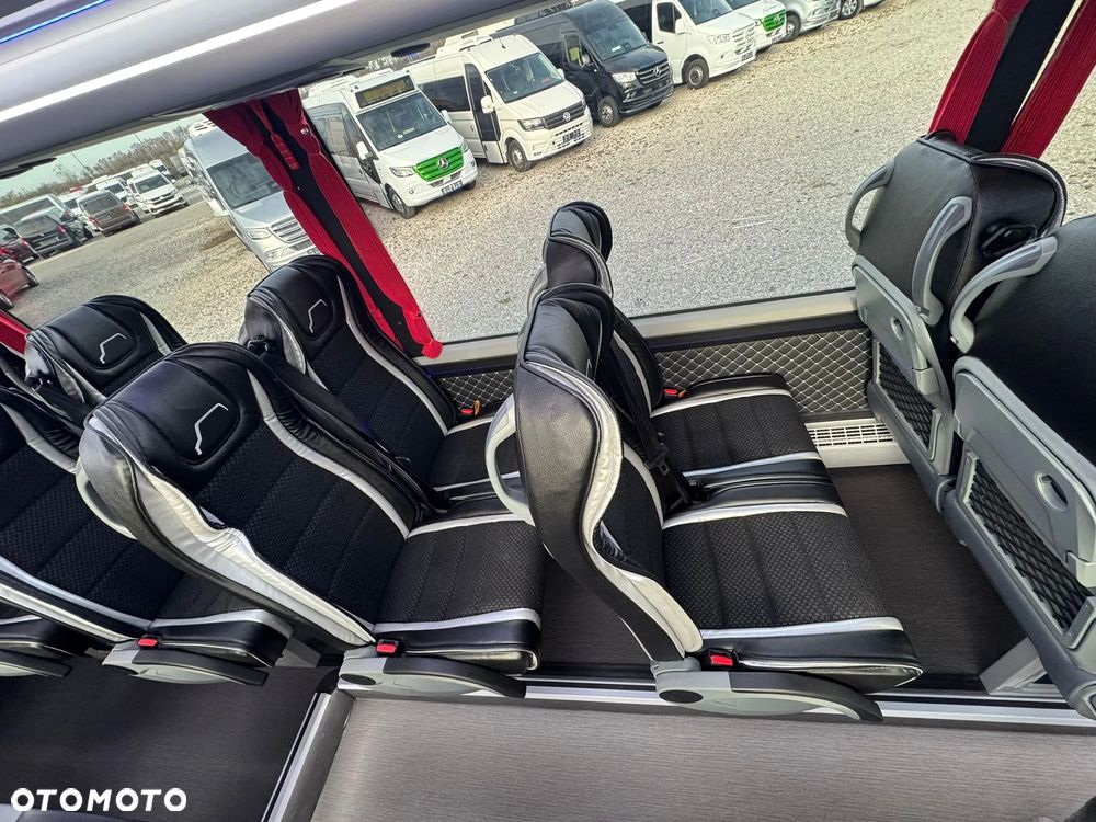 Mercedes-Benz Sprinter 519 - 10