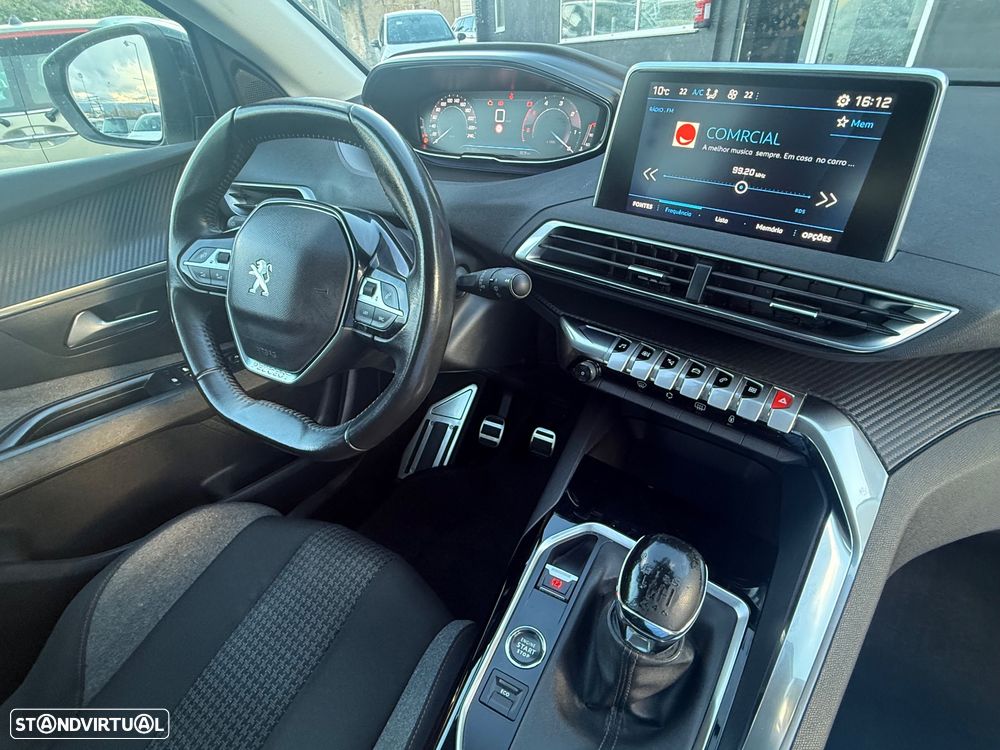 Peugeot 3008 1.5 BlueHDi GT - 10