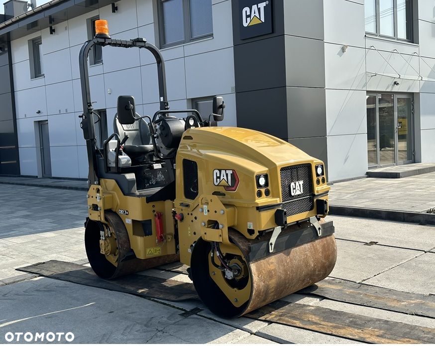 Caterpillar CB 2.7 GC - 4