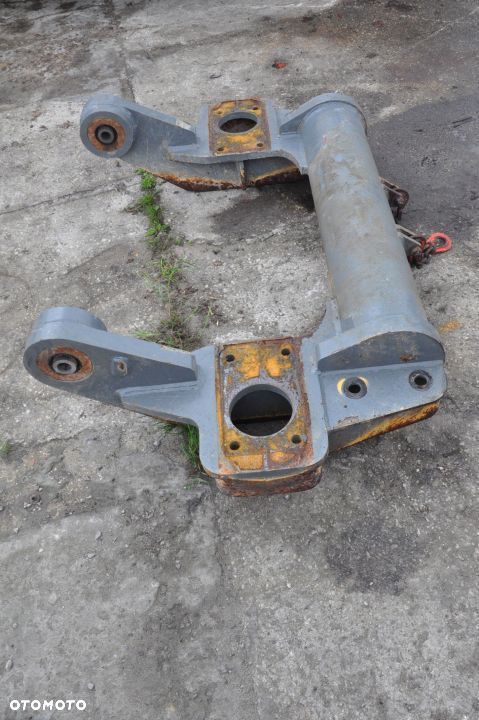 WSPORNIK RAMY MOSTU TEREX TA25 - 2