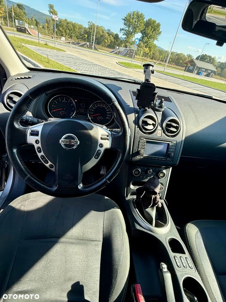 Nissan Qashqai - 9