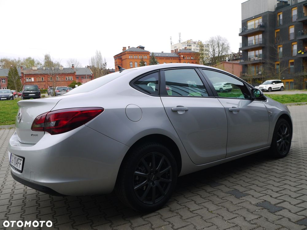 Opel Astra 1.4 Turbo Active - 31