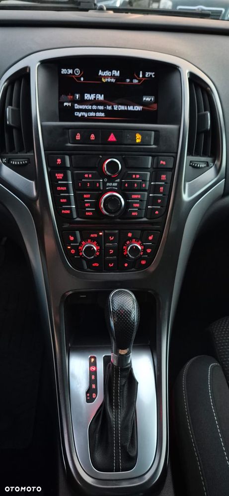Opel Astra 2.0 CDTI DPF Automatik Cosmo - 12