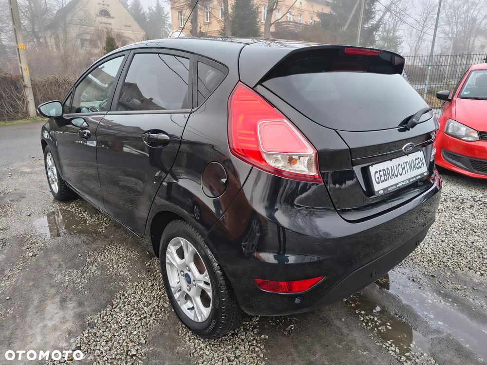 Ford Fiesta 1.6 TDCi DPF Titanium - 7