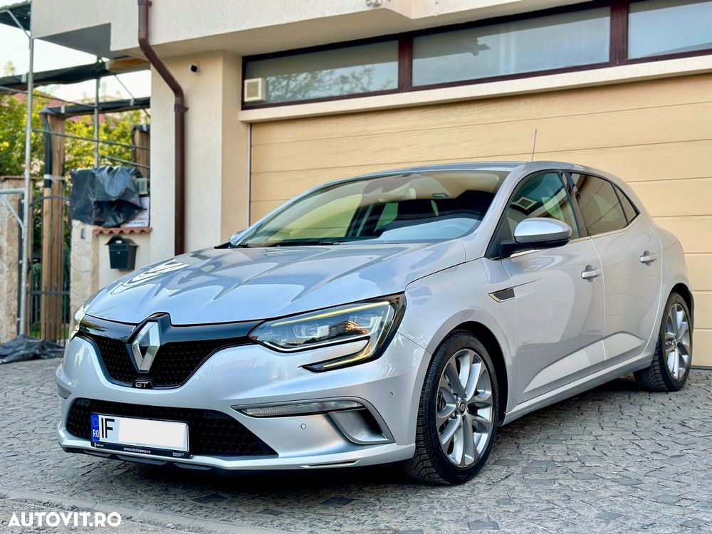 Renault Megane ENERGY TCe 205 EDC GT - 2
