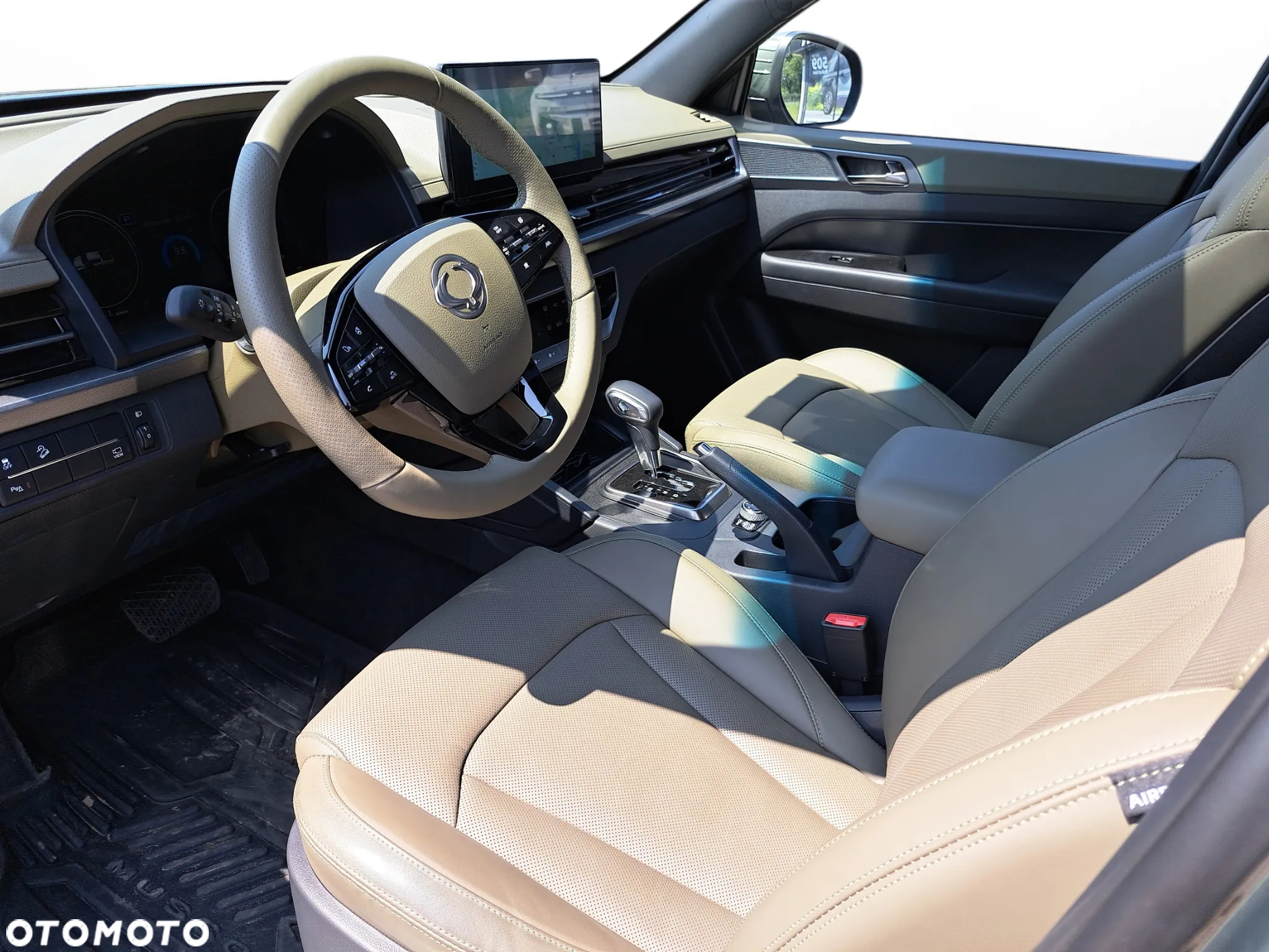 SsangYong Musso Grand - 13