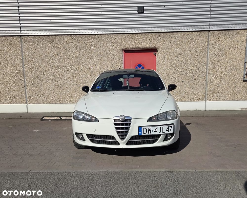Alfa Romeo 147 1.6 Twin Spark Black Line - 1