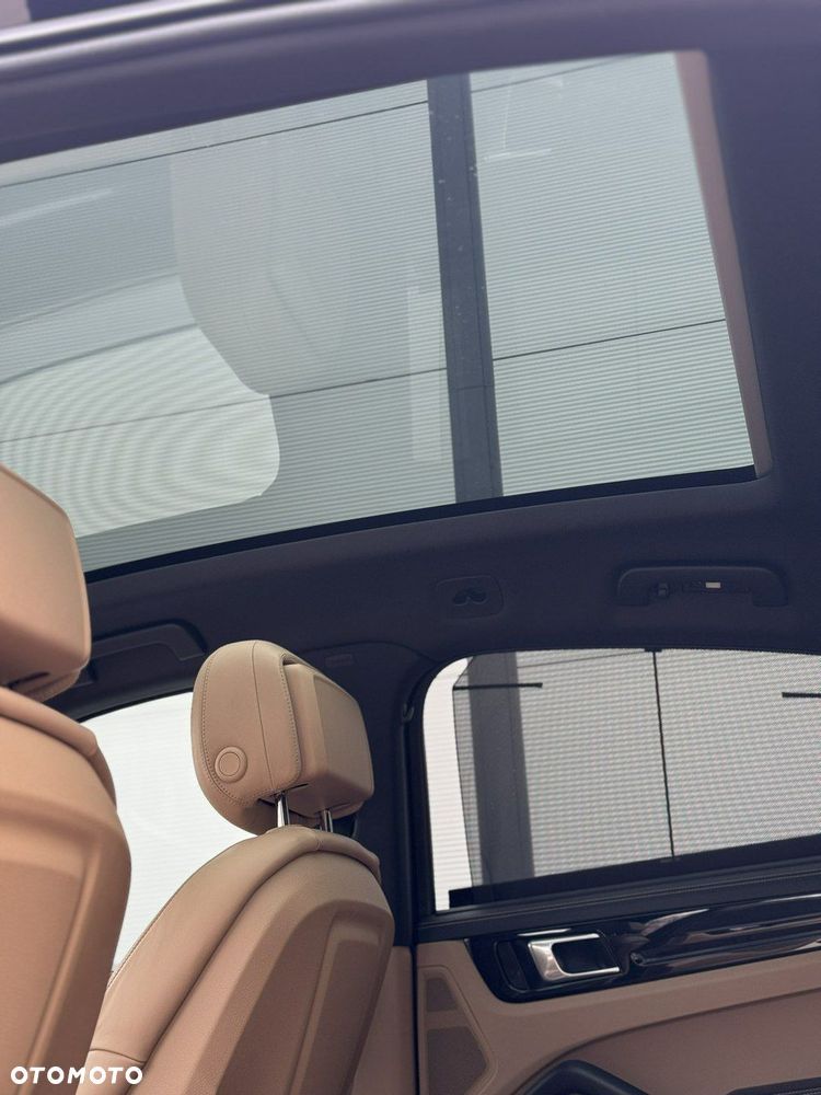 Porsche Cayenne - 33