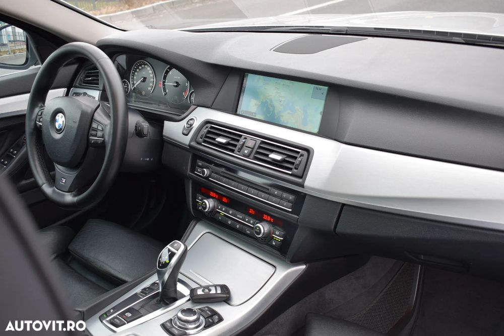 BMW Seria 5 525d Sport-Aut. - 8