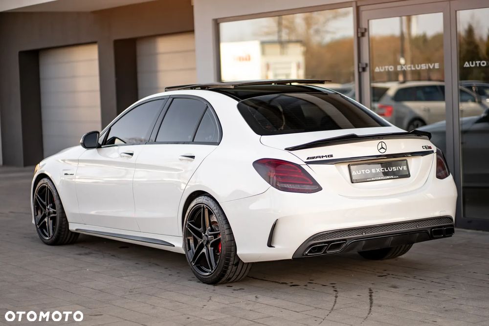 Mercedes-Benz Klasa C AMG 63 S AMG Speedshift 7G-MCT - 22