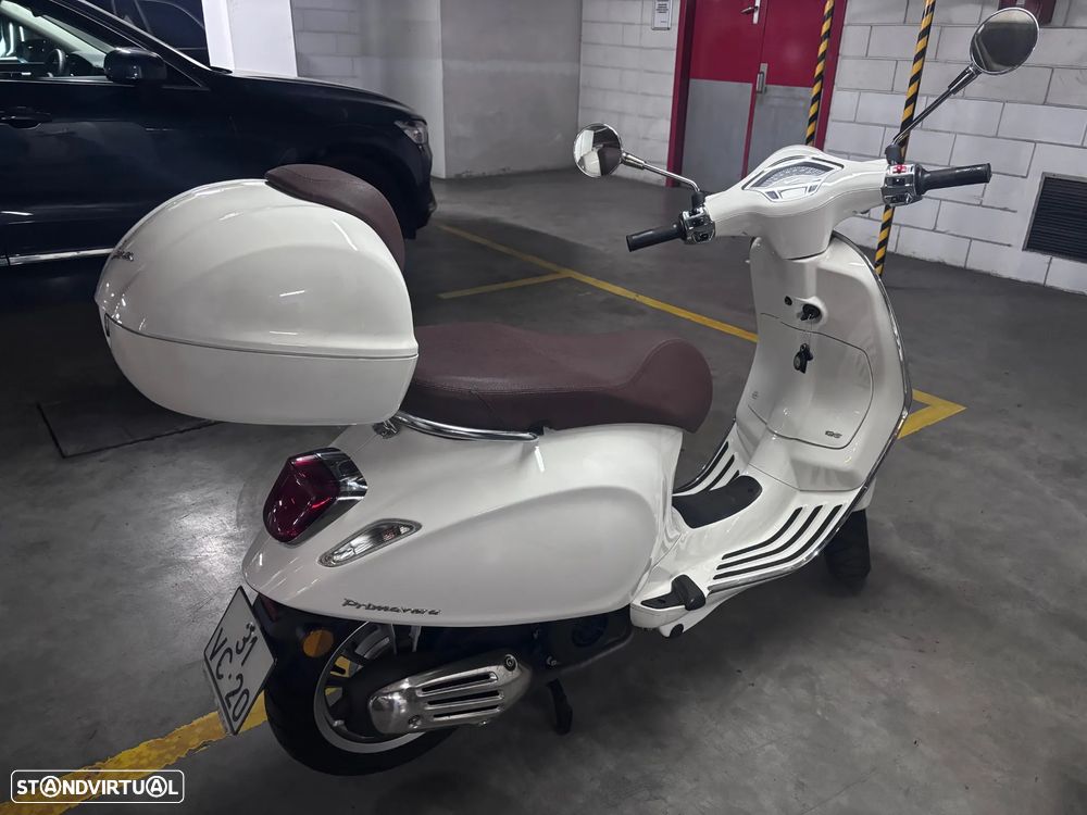 Piaggio Vespa Primavera - 6