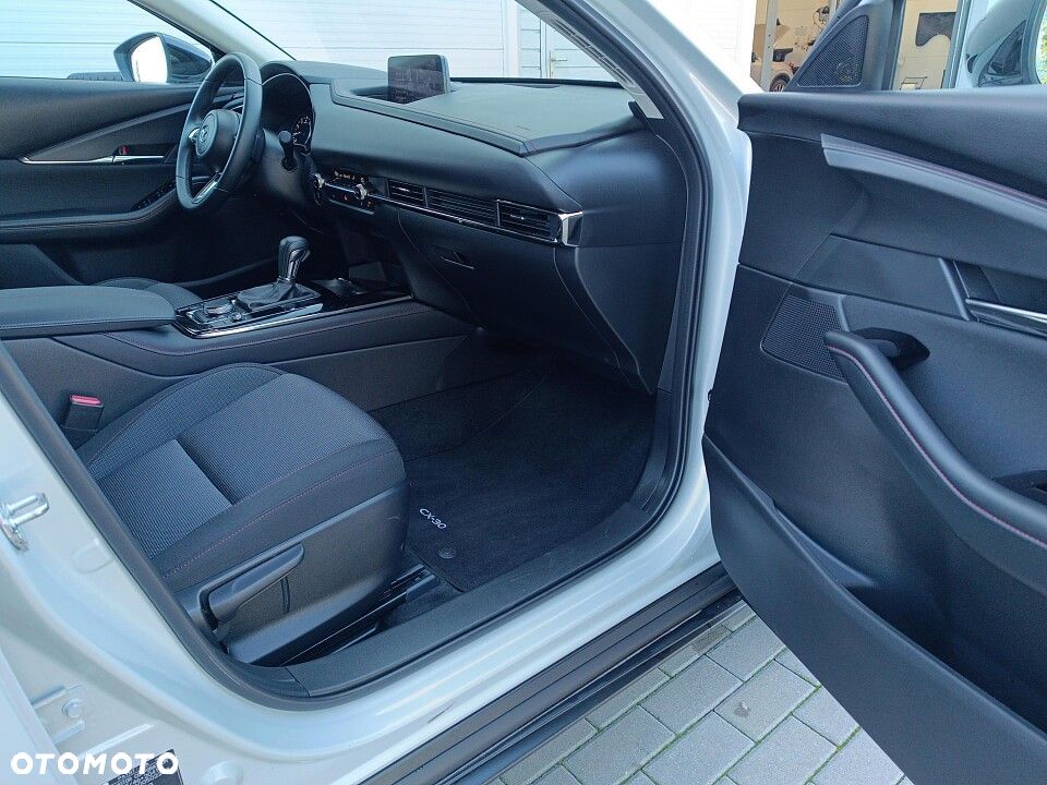 Mazda CX-30 - 15