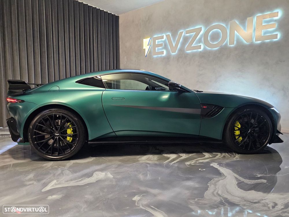 Aston Martin Vantage Coupe V8 F1 Edition - 8