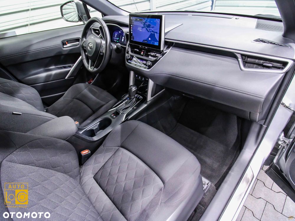 Toyota Corolla Cross - 9