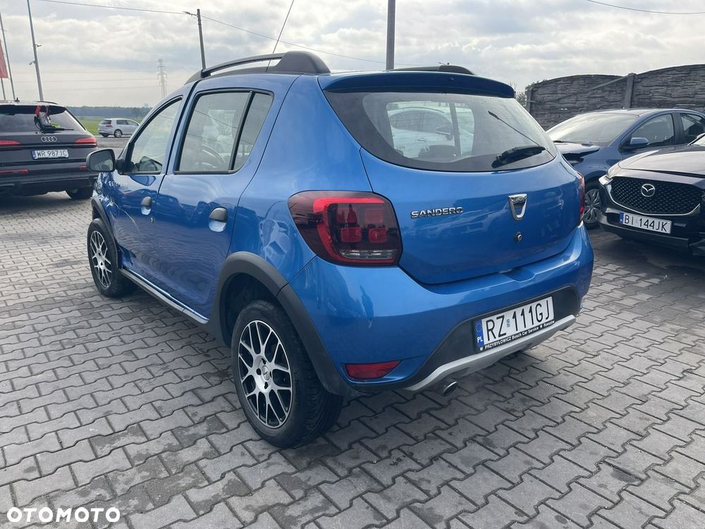Dacia Sandero Stepway 0.9 TCe Laureate S&S - 4