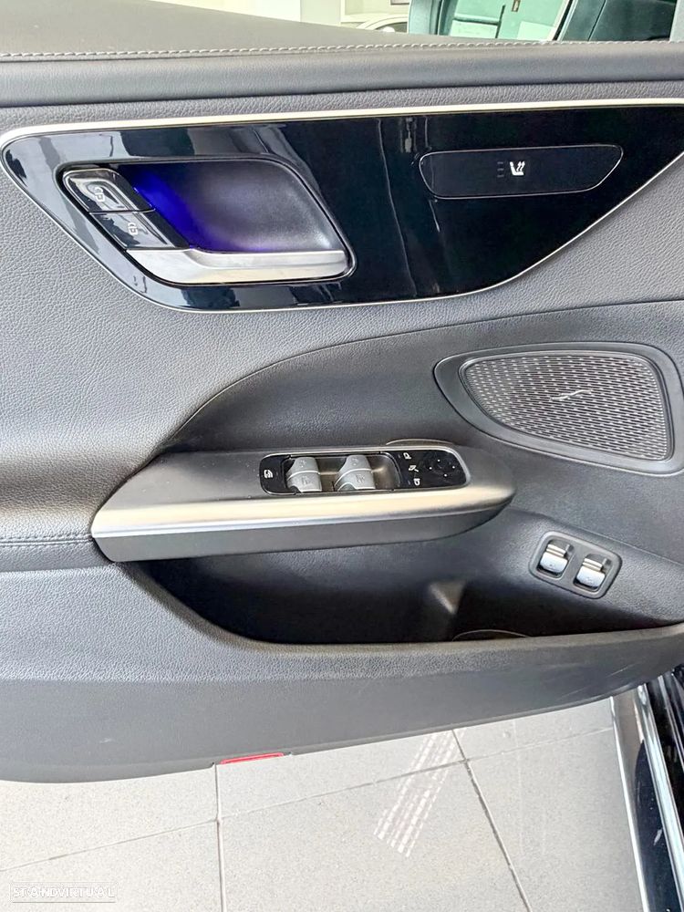 Mercedes-Benz C 300 e T 9G-TRONIC AMG Line - 7