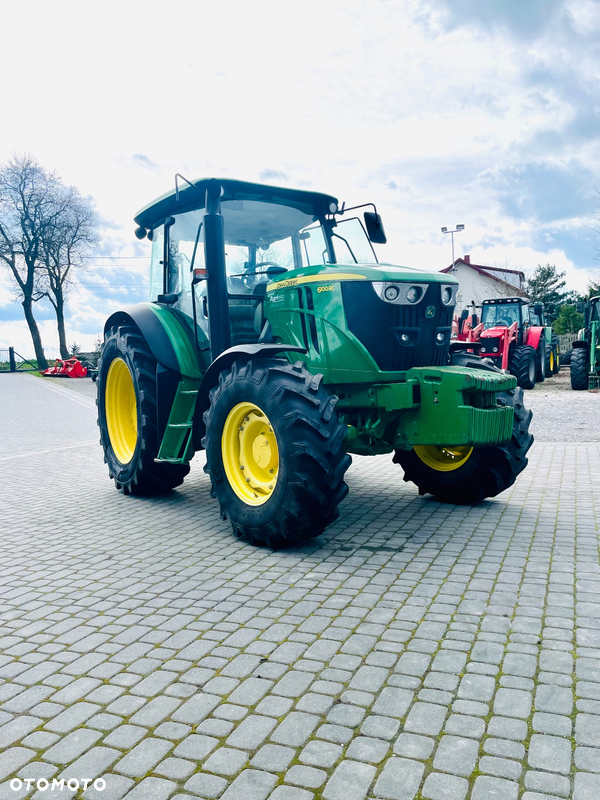 John Deere 6100RC