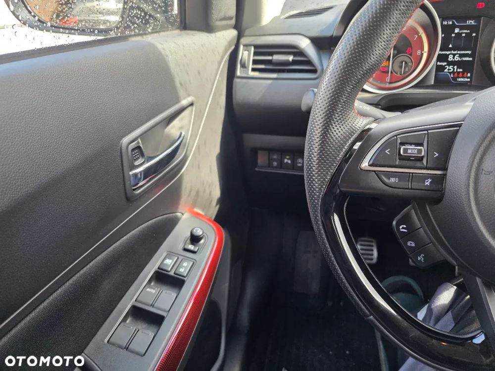 Suzuki Swift - 12