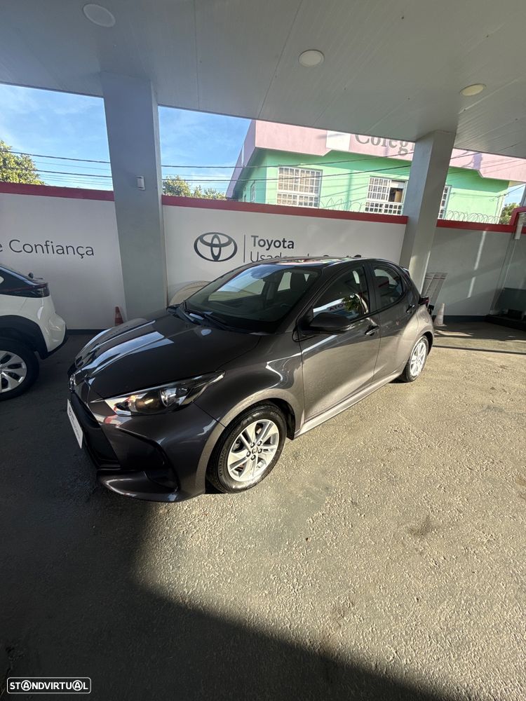 Toyota Yaris 1.5 HDF Comfort Plus - 6