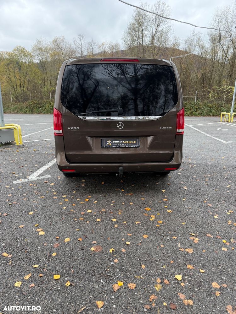 Mercedes-Benz Viano - 6
