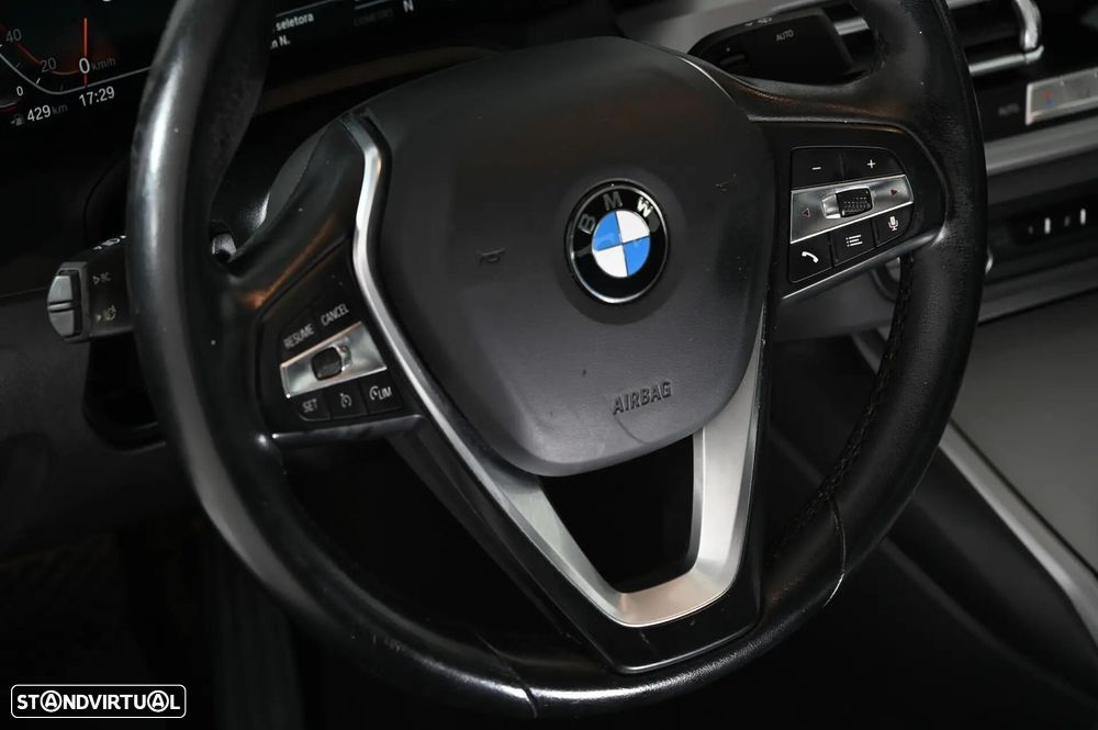 BMW 318 d Auto - 16