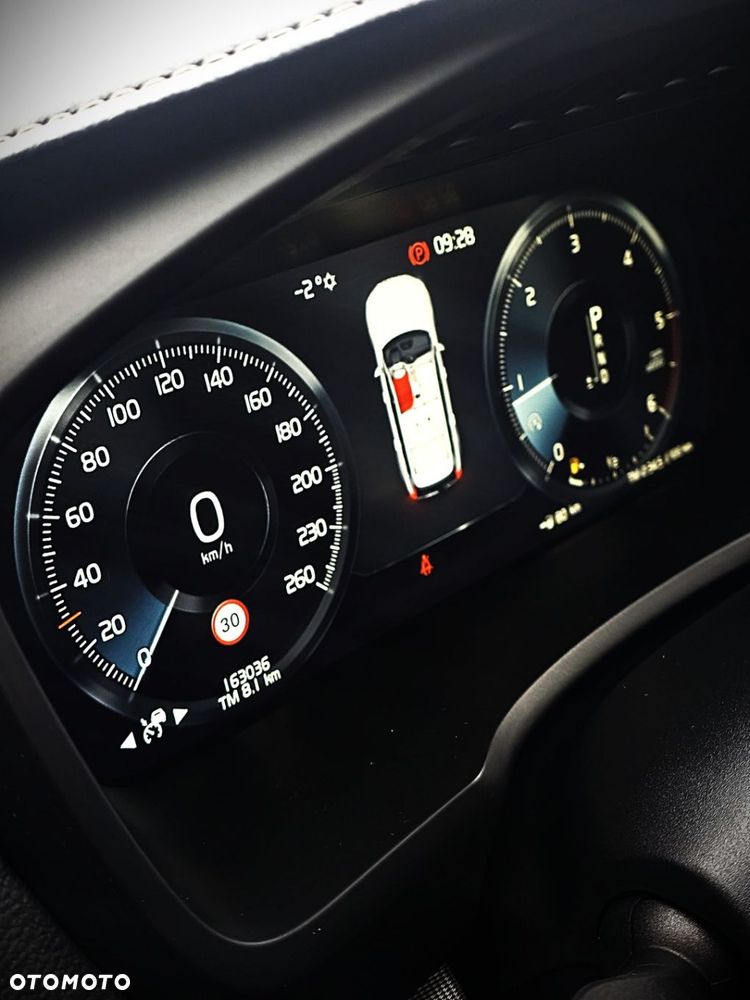Volvo XC 90 D5 AWD Inscription - 28