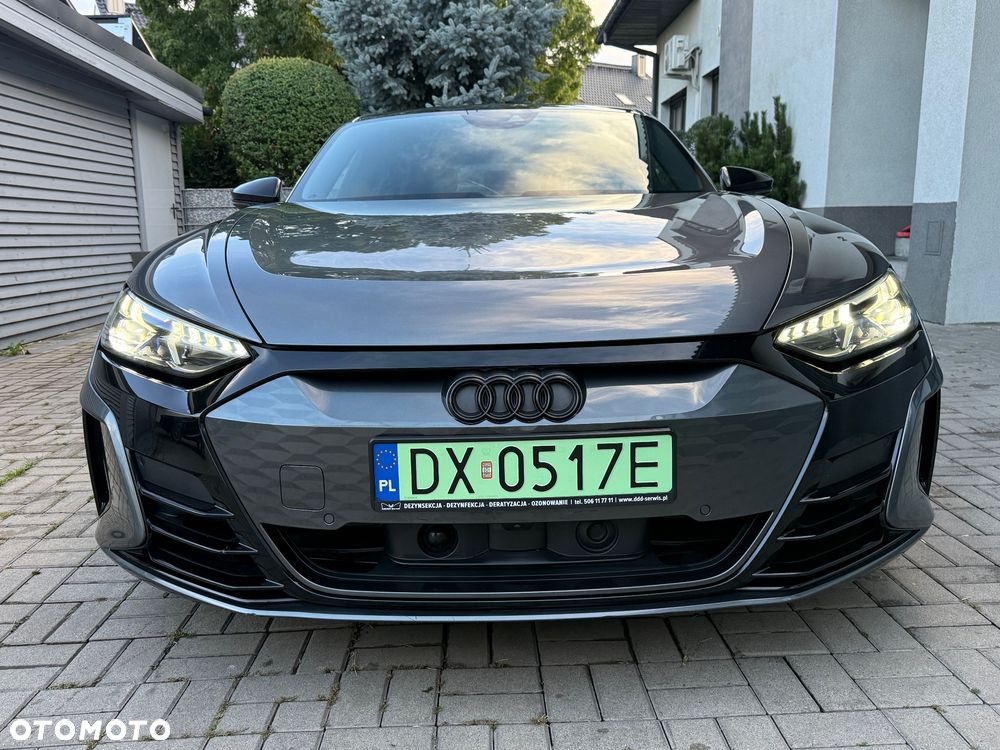 Audi e-tron GT - 11