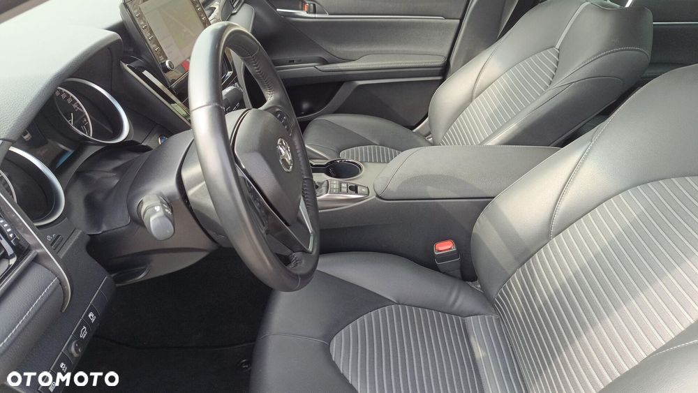 Toyota Camry 2.5 Hybrid Prestige CVT - 14