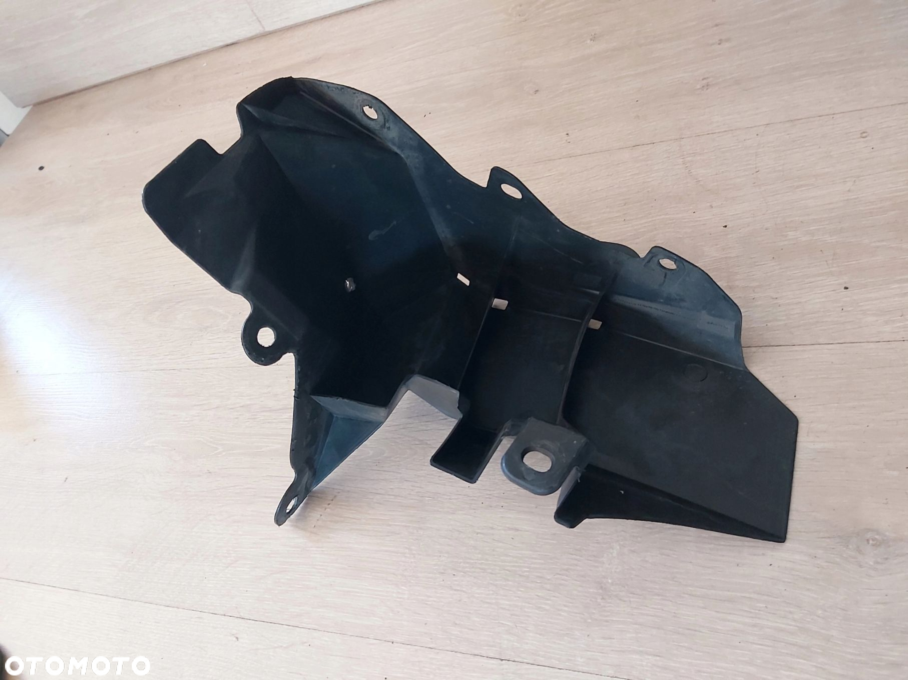 TOYOTA GT86 Subaru BRZ osłona podwozia zderzaka tył prawa 57731ca061 - 2