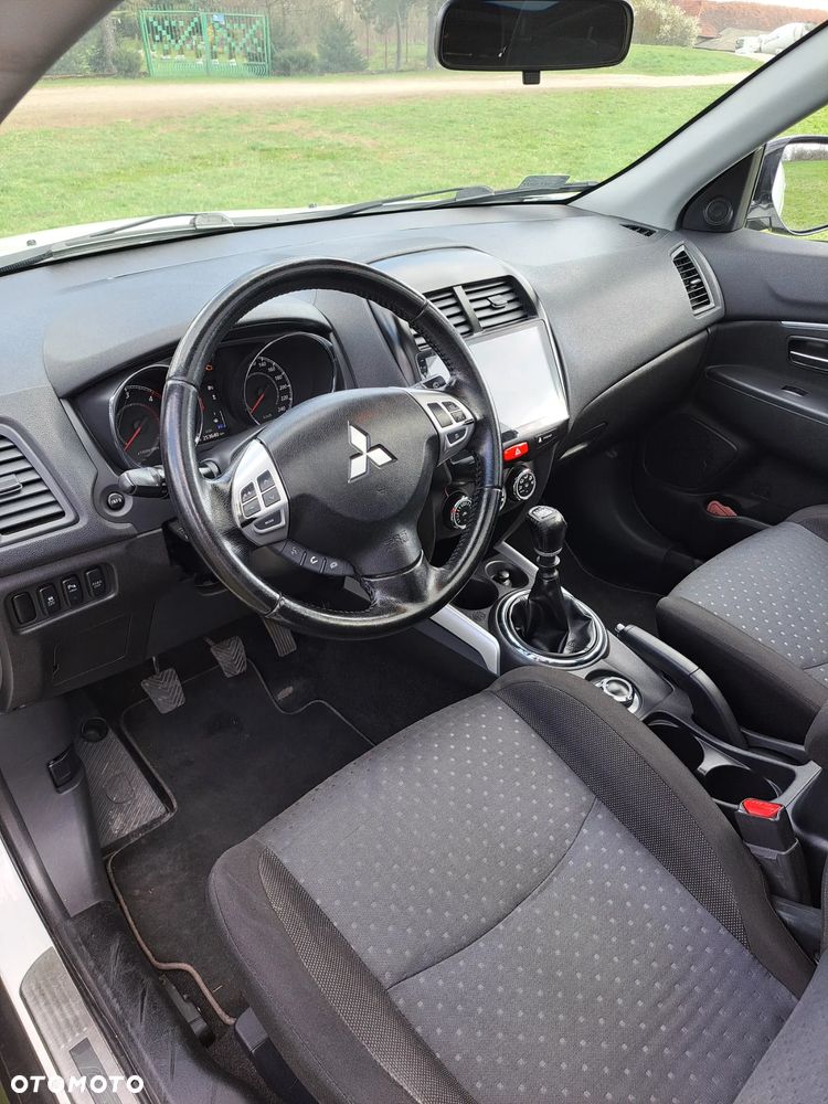 Mitsubishi ASX 1.8 DID Invite 4WD AS&G - 12