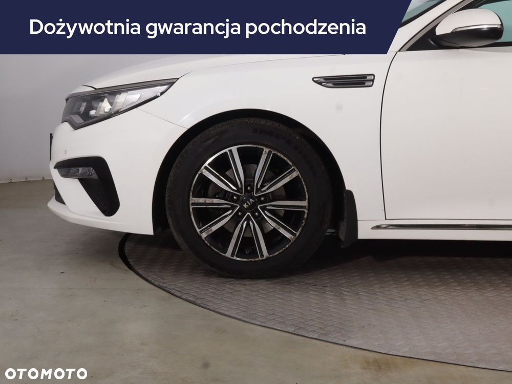 Kia Optima - 17