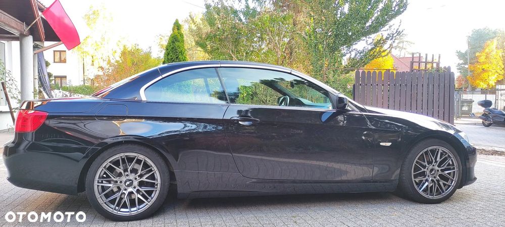 BMW Seria 3 320i - 4