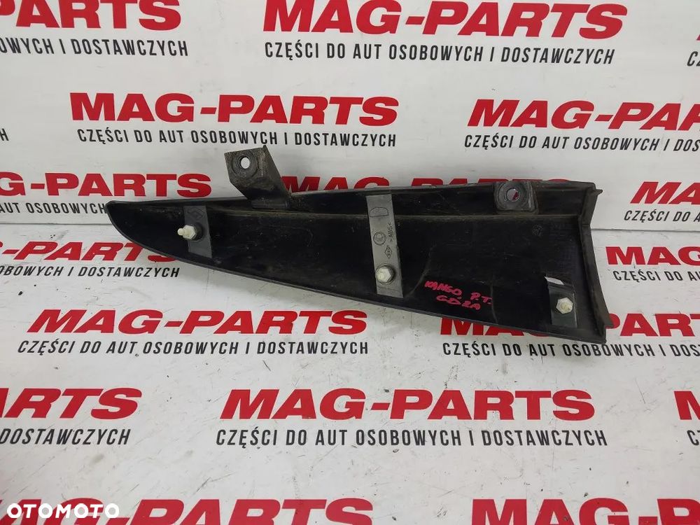 Narożnik Górny Lampy Prawy Tył Listwa Renault Kangoo II III Citan W415 8200499015 - 3