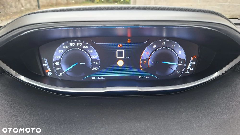 Peugeot 3008 1.2 PureTech Allure - 20