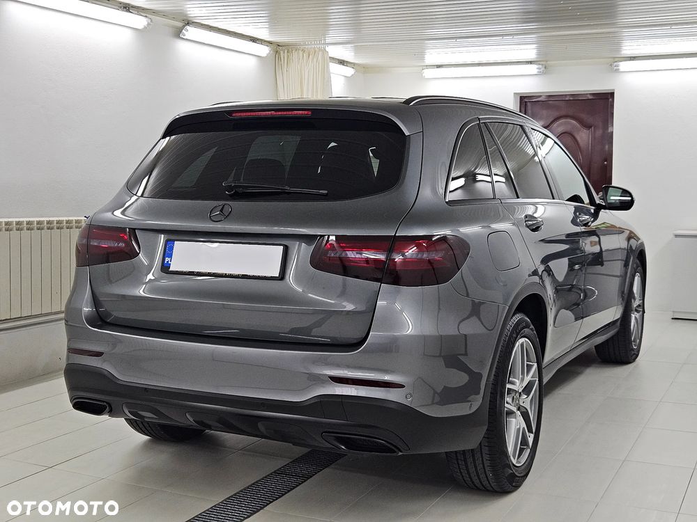 Mercedes-Benz GLC 220 d 4-Matic - 4