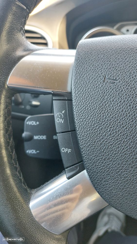 Ford Focus SW 1.6 TDCi Titanium - 14