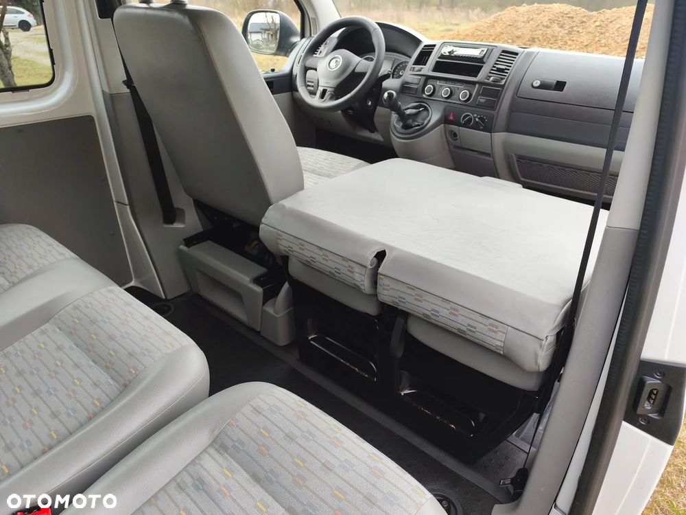 Volkswagen Transporter - 30