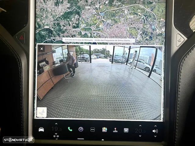 Tesla Model X 100D - 23