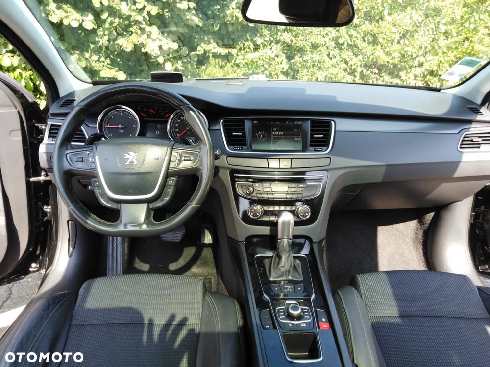 Peugeot 508 - 8