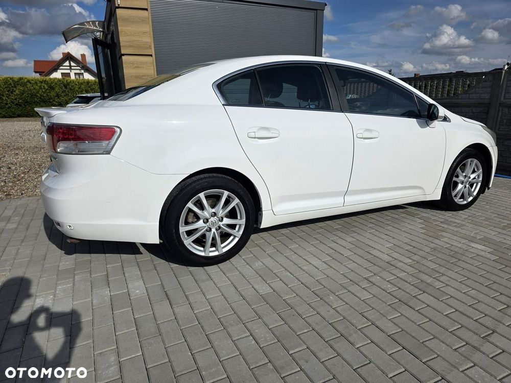 Toyota Avensis - 3